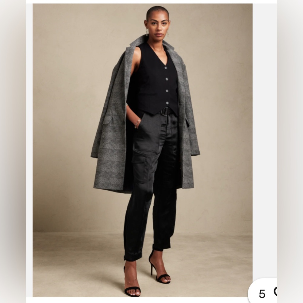 Banana Republic Prado SATIN Paige CARGO Tapered Belted Pants Black Size 0 PETITE